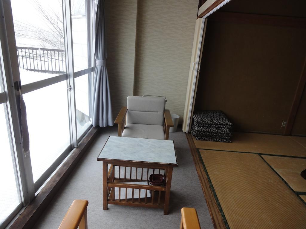 Hotel Tomiya 汤泽町 客房 照片