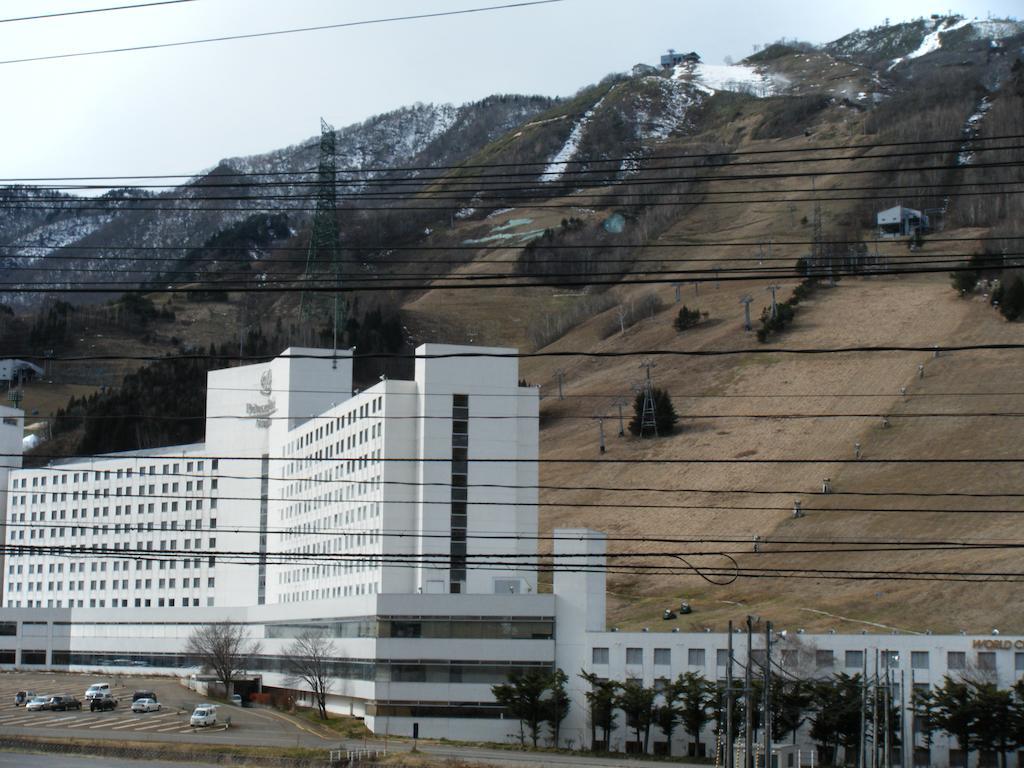 Hotel Tomiya 汤泽町 外观 照片